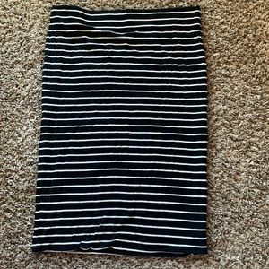 LOFT brand black and white striped body con skirt